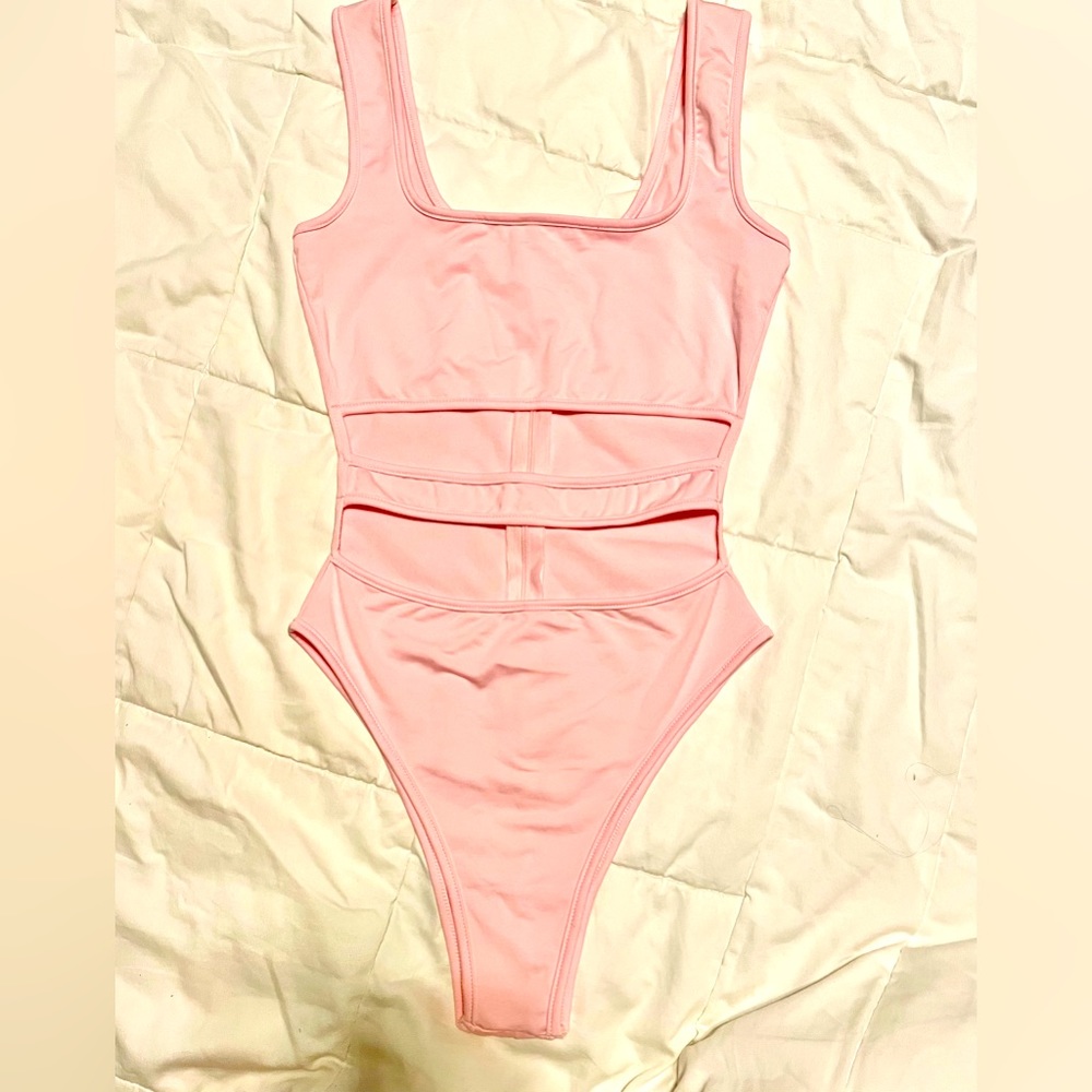 Body suit  S.   Pink